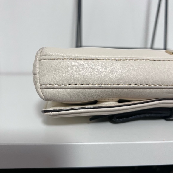 Kate Spade Keira Chelsea Park Cream Leather Clutch Black Bow - Picture 7 of 13